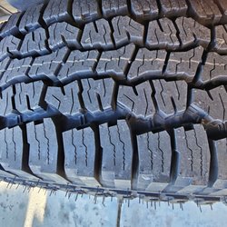 Les Schwab Tire Center - Tread on the new tires