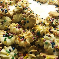 Floyd & Bobo's Bakery & Snack Palace - More baked goods