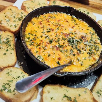 Cheesy Pint Pizzeria - Cheesy Skillet. Do Skip This Dish! - Pizza Near Me - Columbia, South Carolina