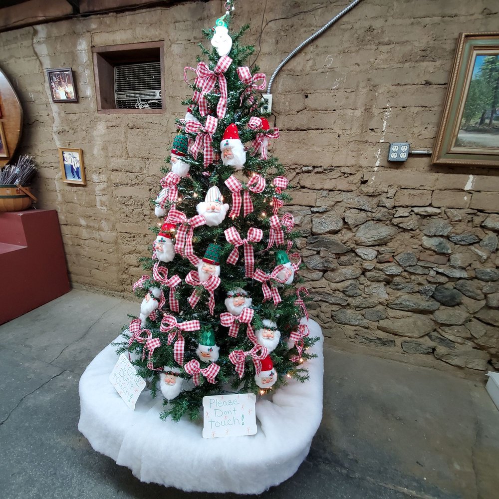 Parrish Pioneer Ranch - a decorated christmas tree - Fruits & Veggies Near Me - Yucaipa, California