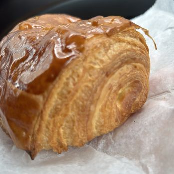 Boulangerie Du Monde - Bakeries Near Me - Cedarburg, Wisconsin