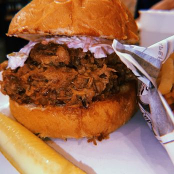 Pocono Brewery - Pulled pork sandwich - Breweries Near Me - Swiftwater, Pennsylvania Pocono Brewery - Pulled pork sandwich - Breweries Near Me - Swiftwater, Pennsylvania
