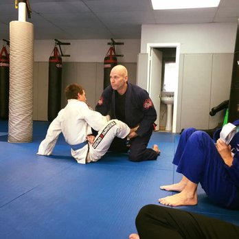 Max Impact - Always learning from the higher belts - Kickboxing Near Me - Pacific Palisades, California