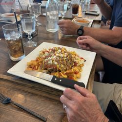 The Tavern At Winward Lake - Garbage plate - hugh portion