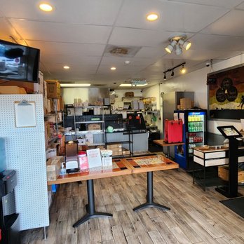 Zareen's - Interior - Halal Near Me - Mountain View, California Zareen's - Interior - Halal Near Me - Mountain View, California