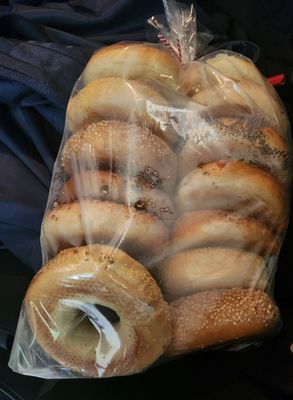 Between Rounds Bakery Sandwich Cafe