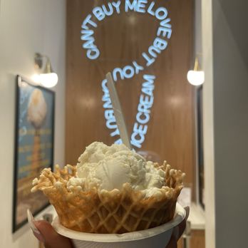 Jeni's Splendid Ice Creams - Ice Cream & Frozen Yogurt Near Me - Dallas, Texas