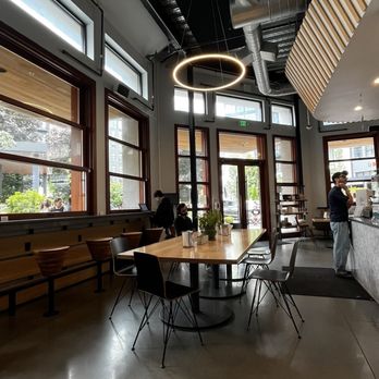203º Fahrenheit Coffee - Coffee & Tea Near Me - Kirkland, Washington
