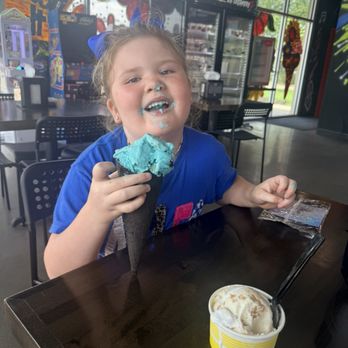 High Voltage Ice Creamery - Cookie Monster Ice Cream Single Scoop - Ice Cream & Frozen Yogurt Near Me - Mont Belvieu, Texas