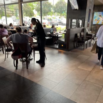 Yard House - Vegetarian Near Me - Gaithersburg, Maryland