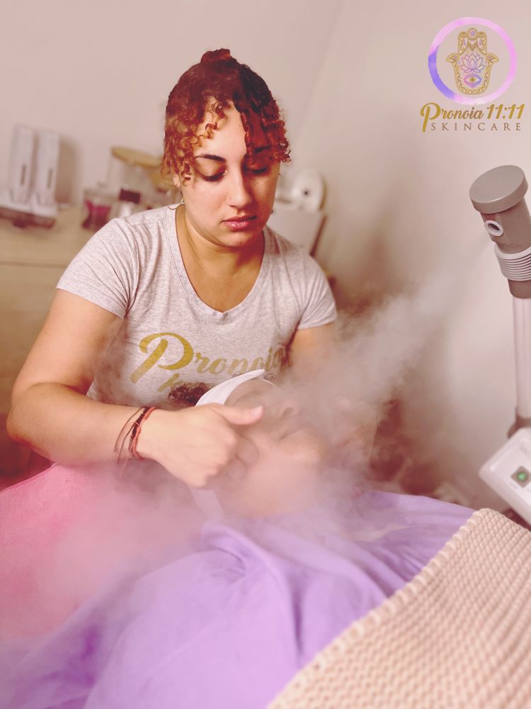 Pronoia Skincare Logo