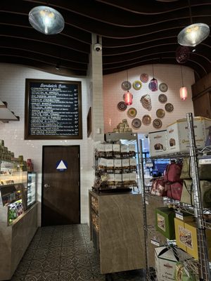 HauteMess Gourmet Market by null