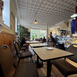 Hartford Coffee Co - Front lobby