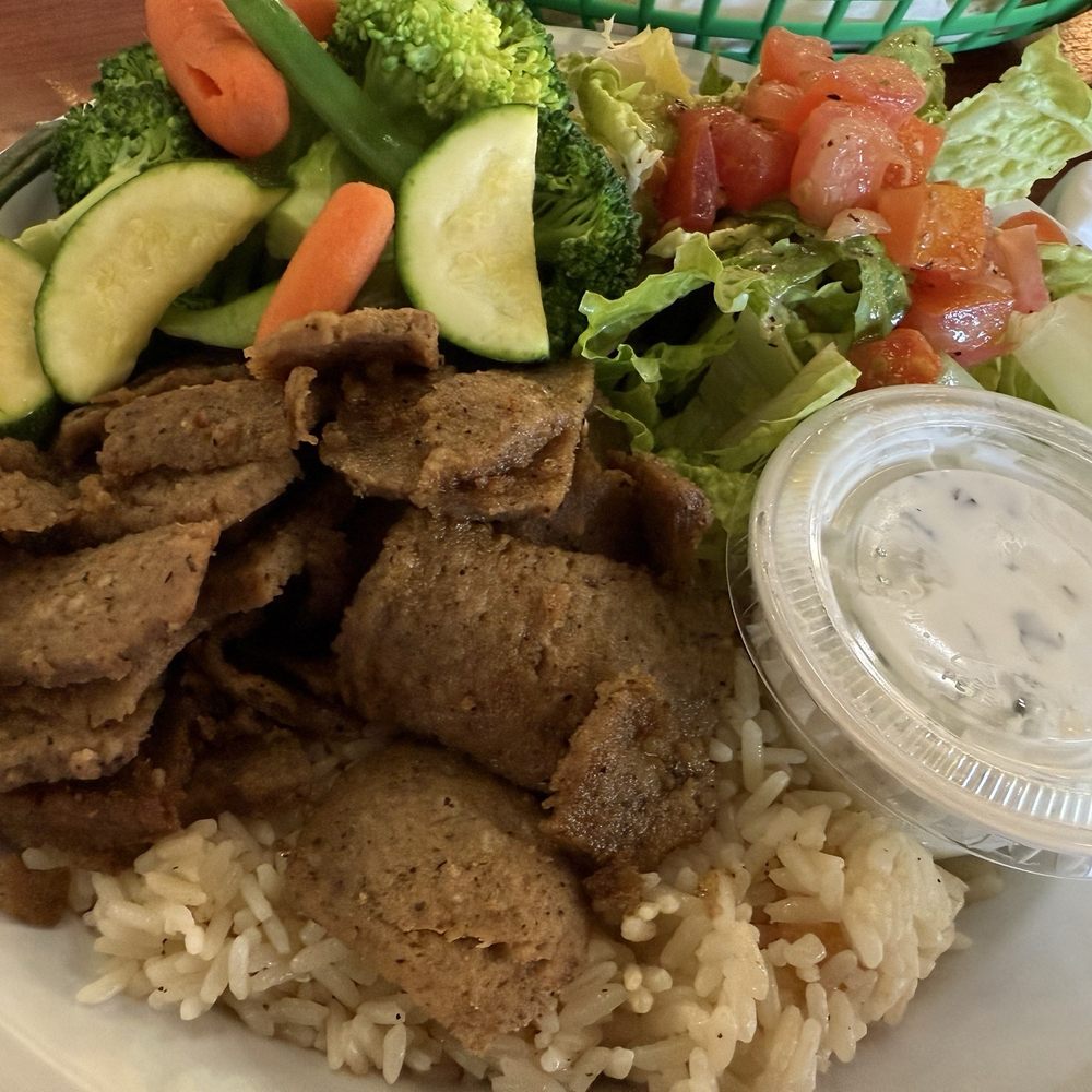 Chicken Maison - Gyro Plate w/ tzatziki - Mediterranean Near Me - Torrance, California Chicken Maison - Gyro Plate w/ tzatziki - Mediterranean Near Me - Torrance, California