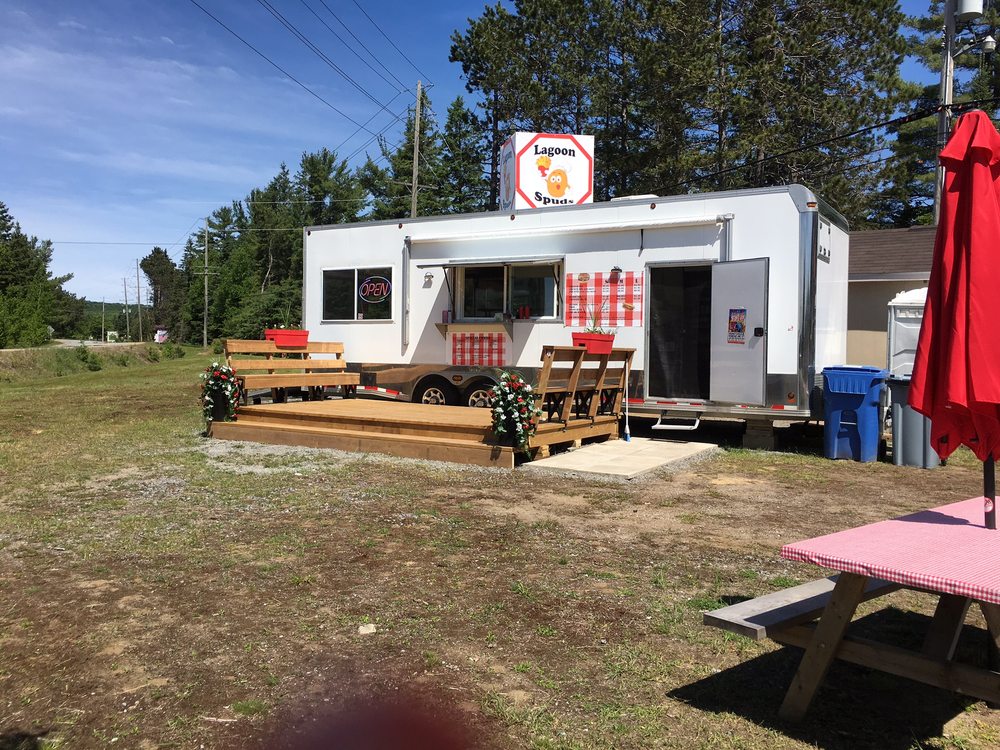 Lagoon Spud Chip Truck Logo