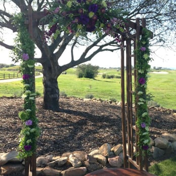 A Love's in Bloom - Beautiful wedding arch - Florists Near Me A Love's in Bloom - Beautiful wedding arch - Florists Near Me