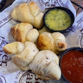 Beer Barrel Pizza and Grill - Garlic knots. - Pizza Near Me - Maumee, Ohio Beer Barrel Pizza and Grill - Garlic knots. - Pizza Near Me - Maumee, Ohio