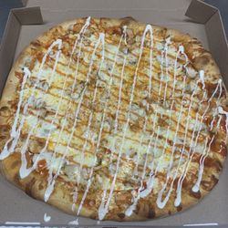 Milano’s Pizza - Buffalo Chicken Pizza W ranch