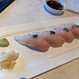 Hamachi nigiri Hamachi nigiri