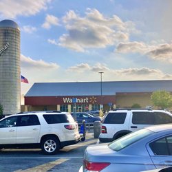 Walmart - Walmart storefront