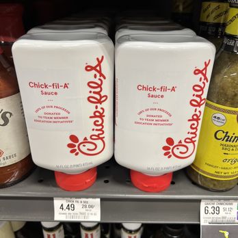 Publix GreenWise Market - 2023 June 23 Chick-fil-a sauce - Organic Stores Near Me - Tampa, Florida Publix GreenWise Market - 2023 June 23 Chick-fil-a sauce - Organic Stores Near Me - Tampa, Florida