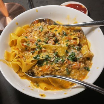 Intercrew - Wagyu bolognese - Cocktail Bars Near Me - Los Angeles, California