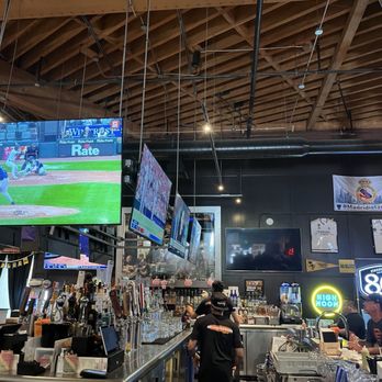 Underdogs Cantina - Bar - Mexican Near Me - San Francisco, California Underdogs Cantina - Bar - Mexican Near Me - San Francisco, California