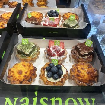 NaiSnow Tea & Bakery - Bakeries Near Me - New York, New York NaiSnow Tea & Bakery - Bakeries Near Me - New York, New York