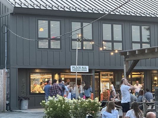 The Raw Bar at Island Creek Oyster Farm by null