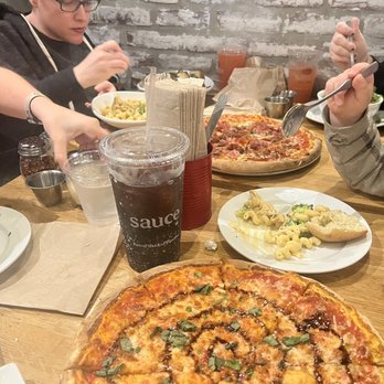 Sauce Pizza & Wine - Family dinner - Pizza Near Me - Tucson, Arizona Sauce Pizza & Wine - Family dinner - Pizza Near Me - Tucson, Arizona