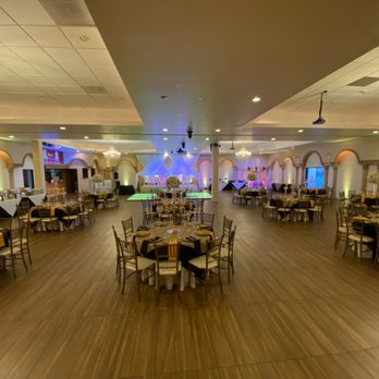 Royal India - a banquet hall with tables and chairs - Indian Near Me - San Diego, California Royal India - a banquet hall with tables and chairs - Indian Near Me - San Diego, California