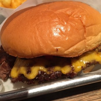 Shake Shack Downtown Brooklyn - Burgers Near Me - Brooklyn, New York Shake Shack Downtown Brooklyn - Burgers Near Me - Brooklyn, New York