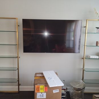 Reesio's Repairs and Renovations - Handyman Near Me