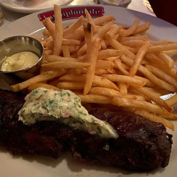 Le Diplomate - Steak Frites - steak was cooked perfectly to order - Brasseries Near Me - Washington, DC, District of Columbia