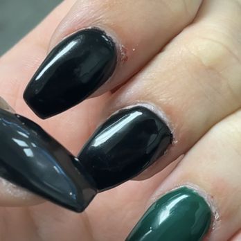 Soft Touch Nails And Spa - Nail Salons Near Me - Franklin, New Hampshire
