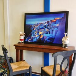 Indoor private seating