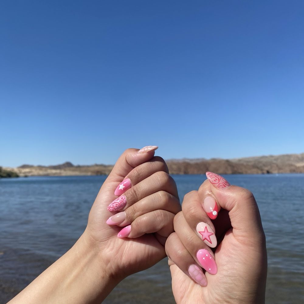 Nails by Sofia Nails by Sofia