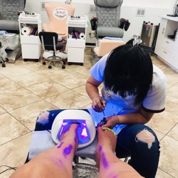 Tips & Toes Nail Spa - Sue