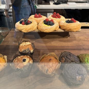 Varraco Coffee + Roasters - Pastries - Coffee & Tea Near Me - Palm Desert, California