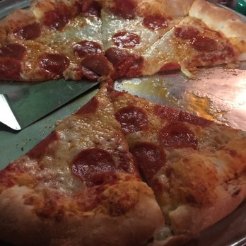 Sirianni’s Pizza Cafe - Pepperoni pizza - Pizza Near Me - Davis, West Virginia Sirianni’s Pizza Cafe - Pepperoni pizza - Pizza Near Me - Davis, West Virginia