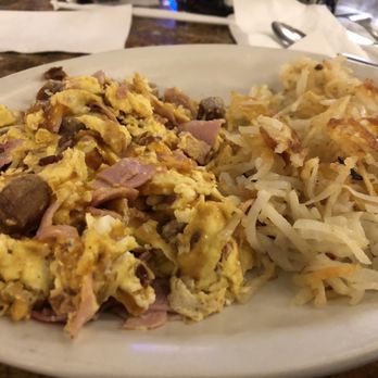 Pittsfield Cafe - American scrambler - Breakfast & Brunch Near Me - Chicago, Illinois
