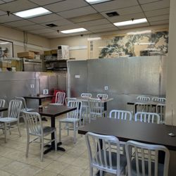 Kim Chuy Restaurant - Inside