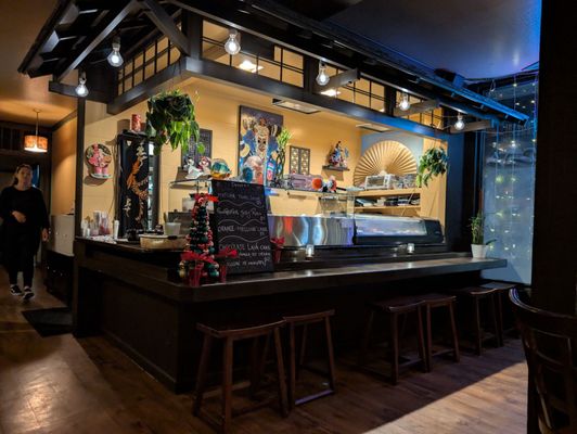 Khatan Sushi by null