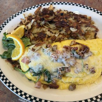 Black Bear Diner - Breakfast & Brunch Near Me - Vista, California Black Bear Diner - Breakfast & Brunch Near Me - Vista, California
