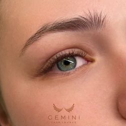 Gemini Lash Lounge - Y Hybrid Half Set with Brown Lashes