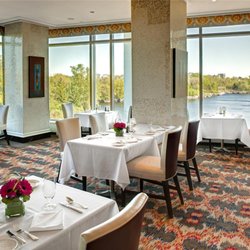 Hilton Lac-Leamy - Restaurant