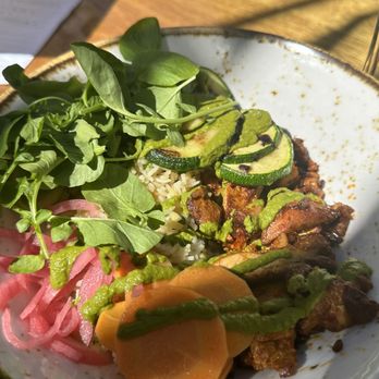 Comfort Kitchen - Uphams bowl - Comfort Food Near Me - Dorchester, Massachusetts