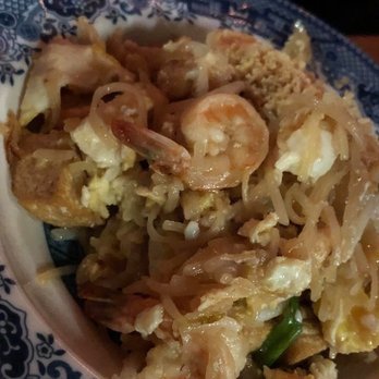 Pata Cafe - Pad Thai shrimp and tofu - Bubble Tea Near Me - Elmhurst, New York Pata Cafe - Pad Thai shrimp and tofu - Bubble Tea Near Me - Elmhurst, New York