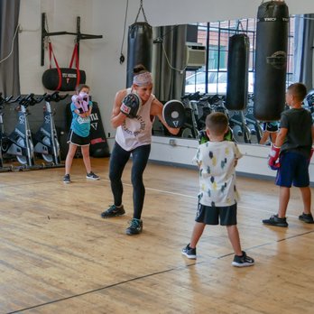 Newport Boxfit - Trainer Karen teaching out Boxfit Kids class - Boxing Near Me - Newport, Rhode Island
