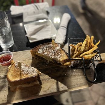 The Office Delray - Rib BBQ Sandwich - Gastropubs Near Me - Delray Beach, Florida The Office Delray - Rib BBQ Sandwich - Gastropubs Near Me - Delray Beach, Florida